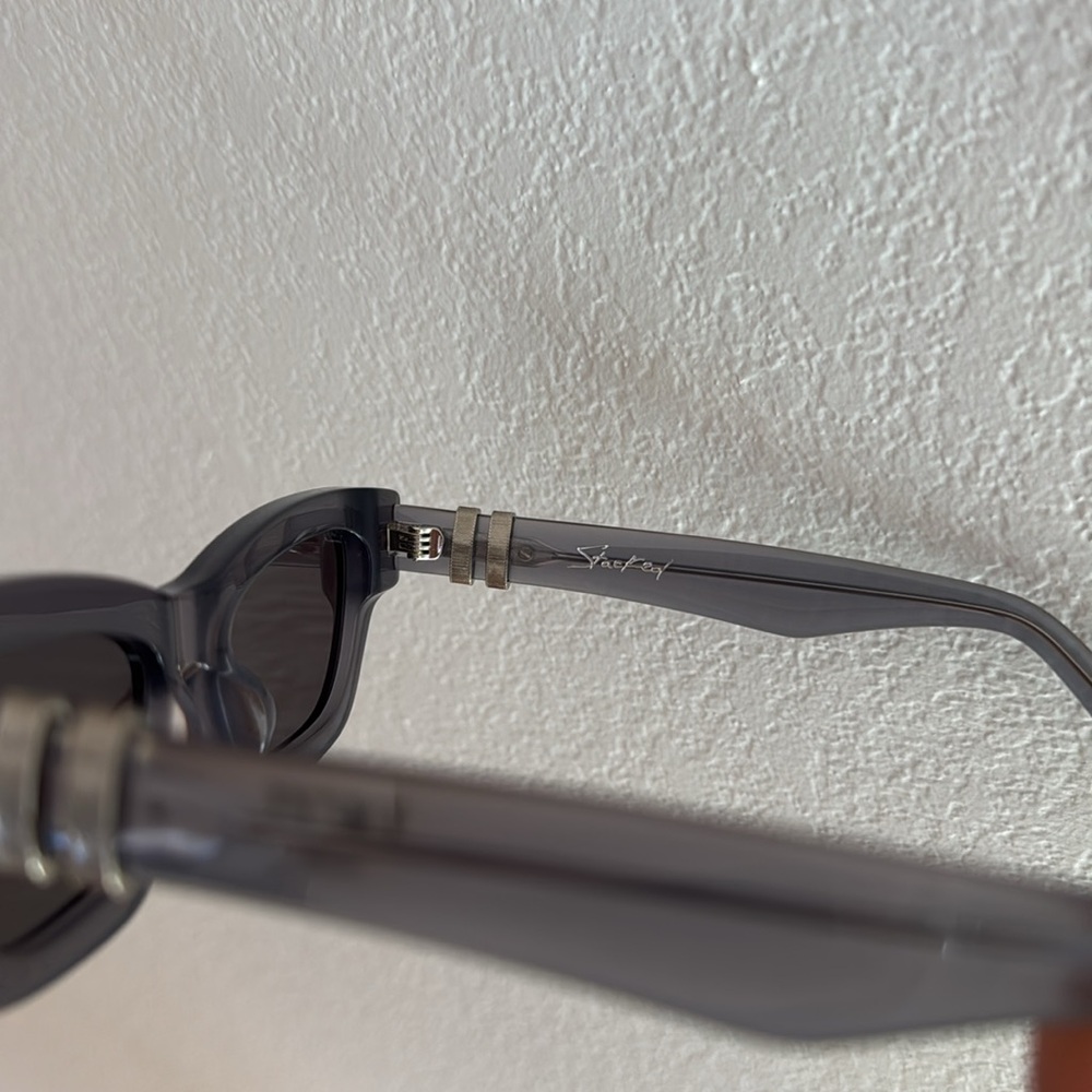 DEZI Stacked Sunglasses - Picture 4 of 6